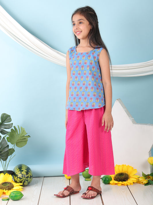 Blue  floral printed  sleeveless Short Kurti with Pink flair pant