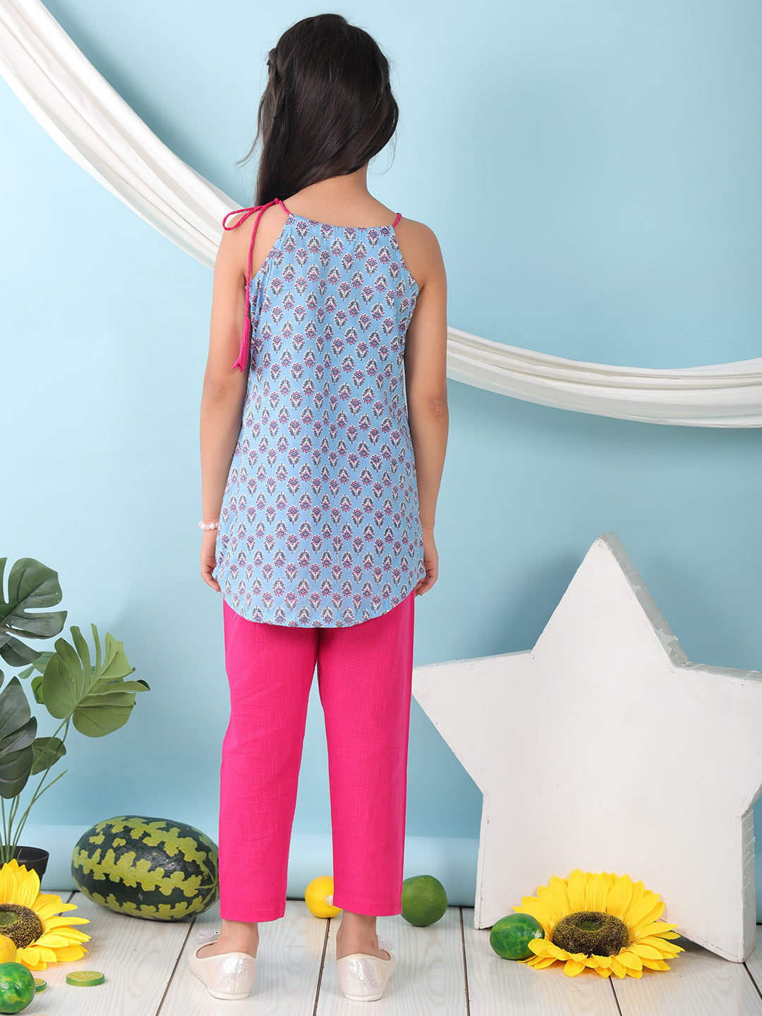 Blue floral sleeveless tie on Kurti with Pink Pant