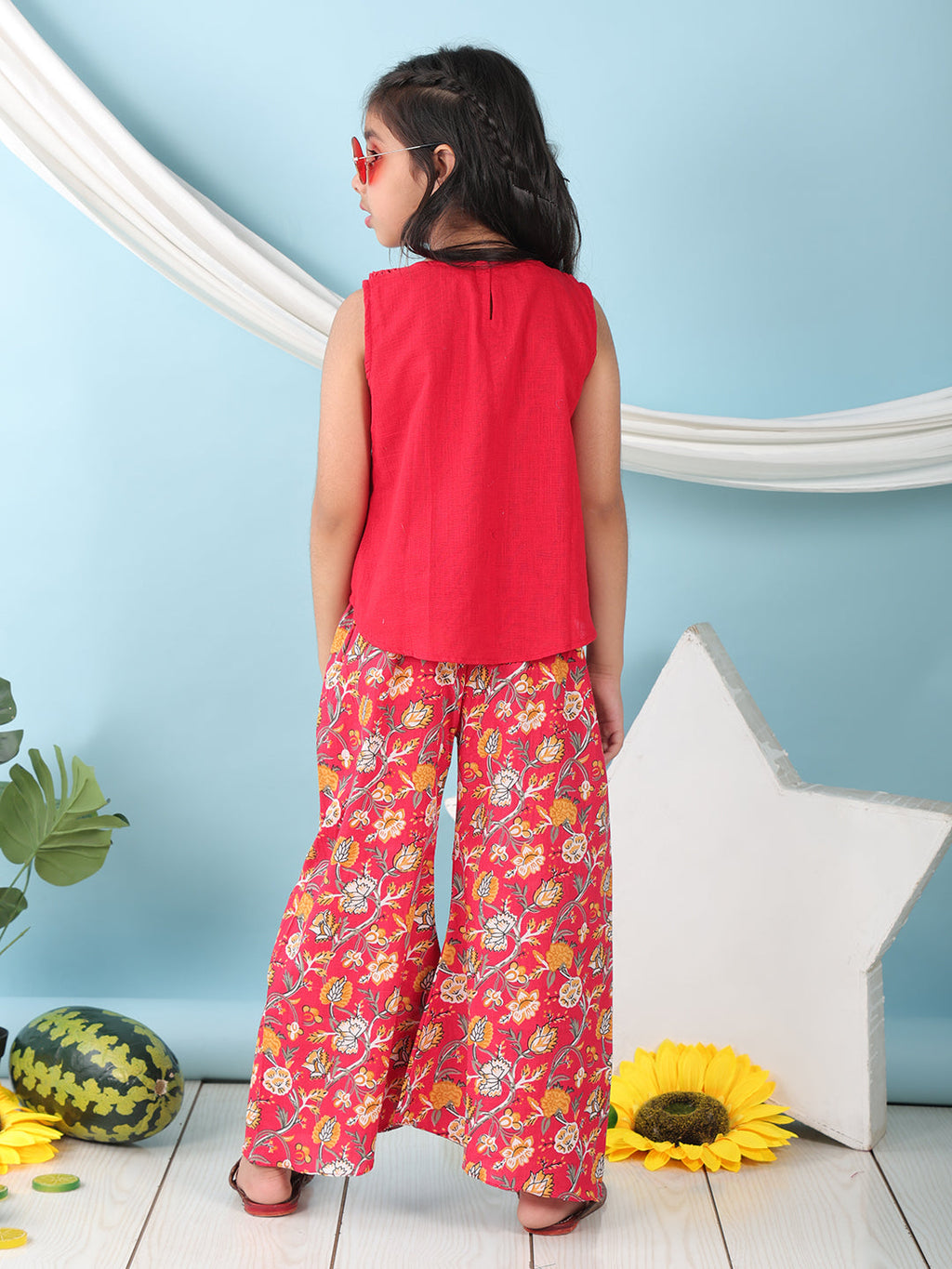 Red collared  sleeveless Top with Red Printed Pant