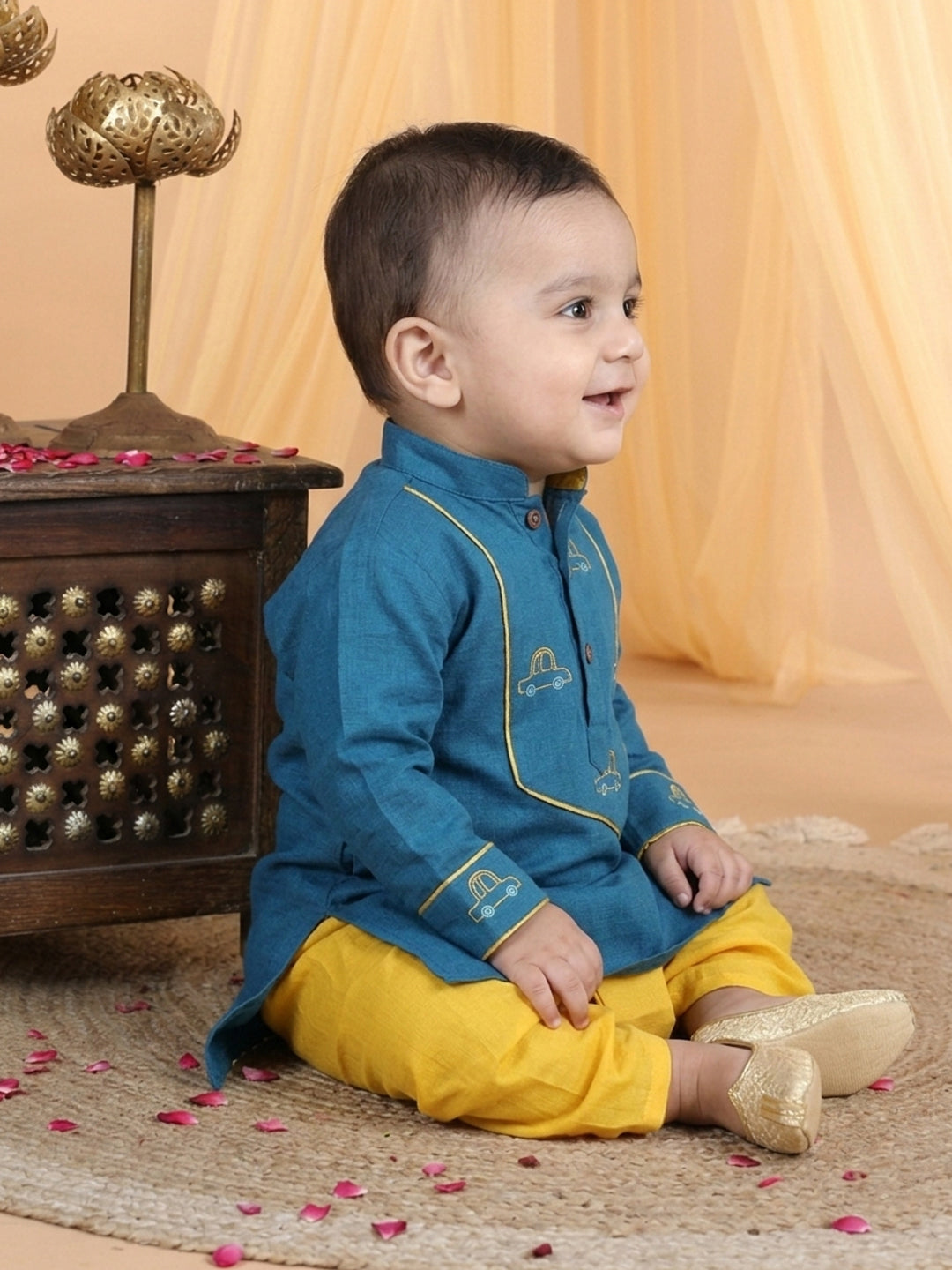 Blue Placement Cars Motif Embroidered Kurta With Dhoti