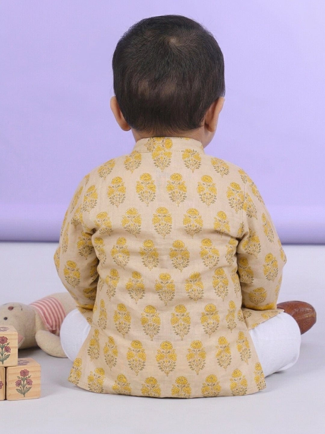 Yellow Boys Printed Cotton Kurta Kurta with Pajama