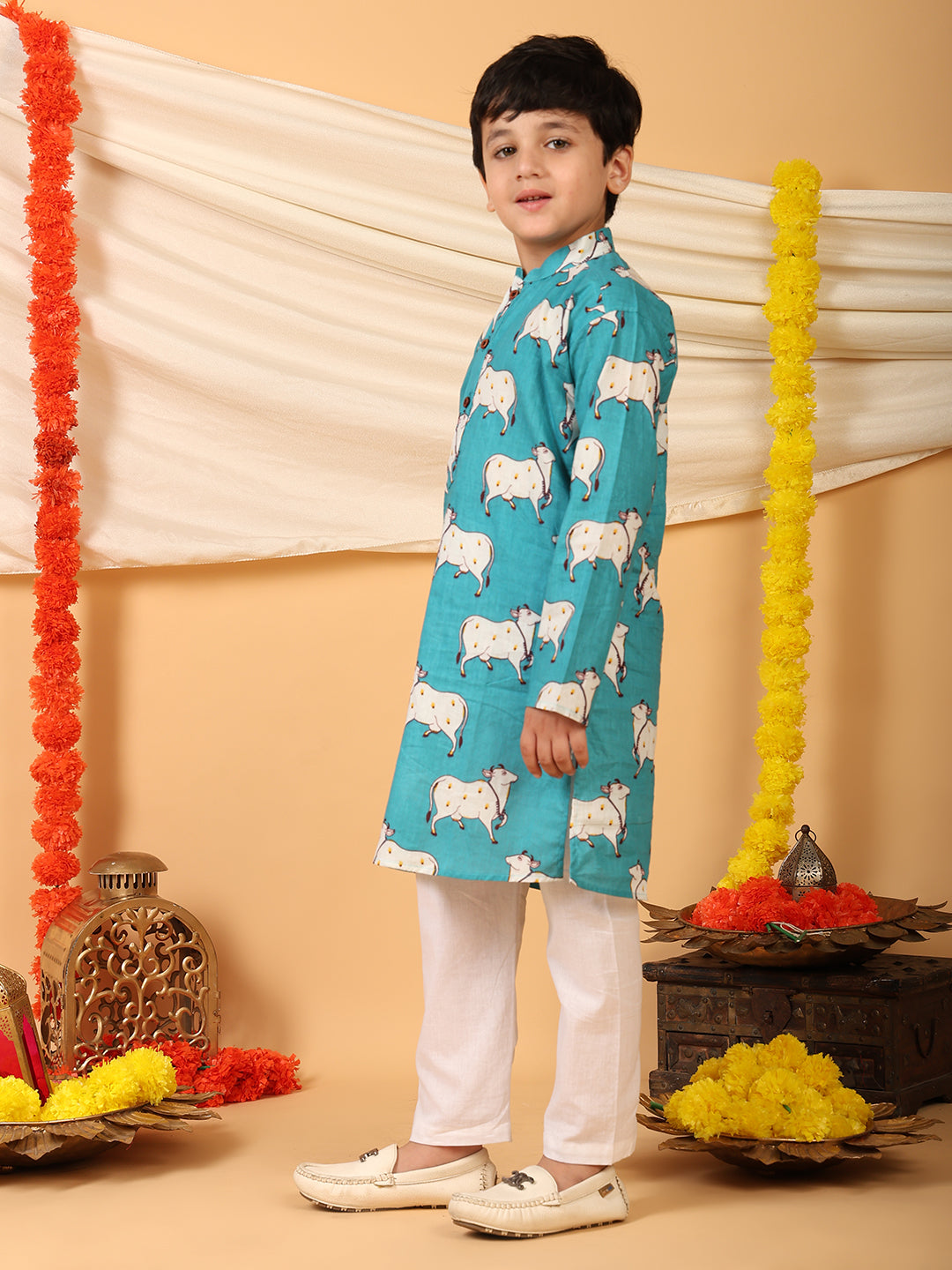 Blue cow printed Kurta with pajama