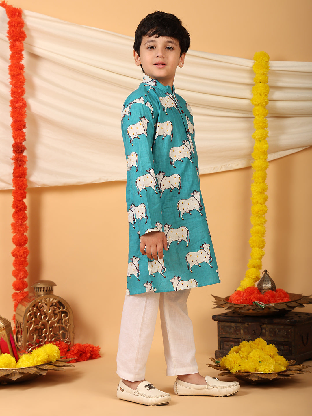 Blue cow printed Kurta with pajama