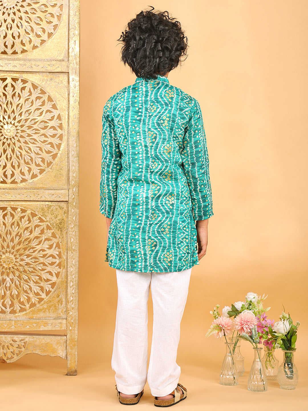 Green Bhandhani Kurta with Pajama