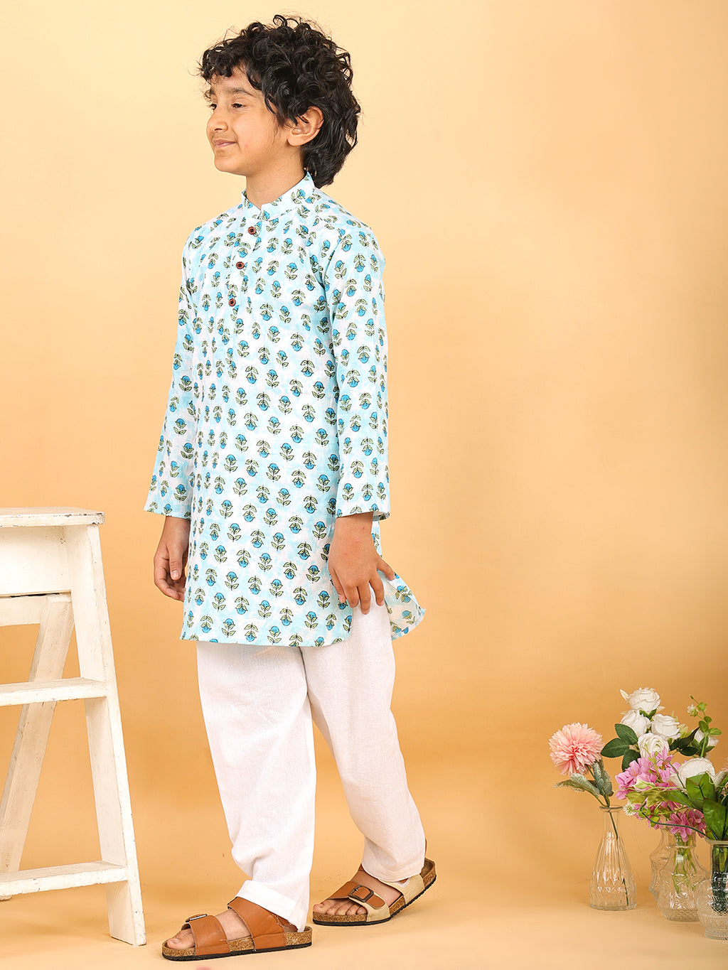 Blue Floral Print Kurta with Pajama