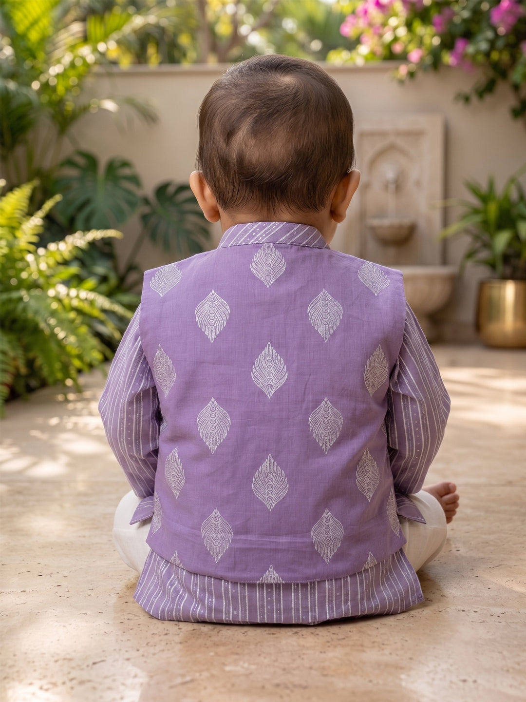Kinder Kids Boys Purple Printed Pure Cotton Stripped Kurta with Jacket and White Pajama