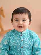 Kinder Kids Boys Printed Pure Cotton Mandarin Collar Kurta & Pyjamas Kurta Set