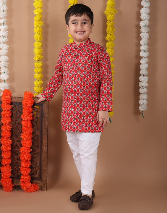 Red Cotton Floral Printed Katha Kurta with pajama