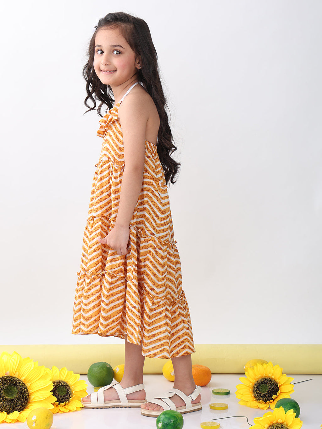Brown Leheriya sleeveless Dress