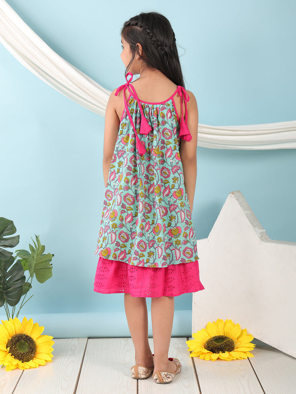Blue cotton floral printed sleeveless layered dress