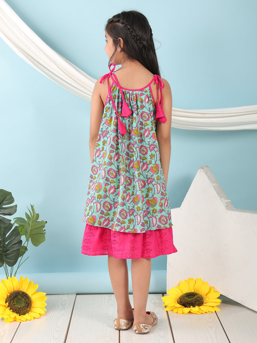 Blue cotton floral printed sleeveless layered dress