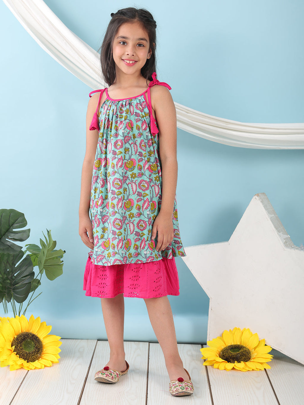 Blue cotton floral printed sleeveless layered dress