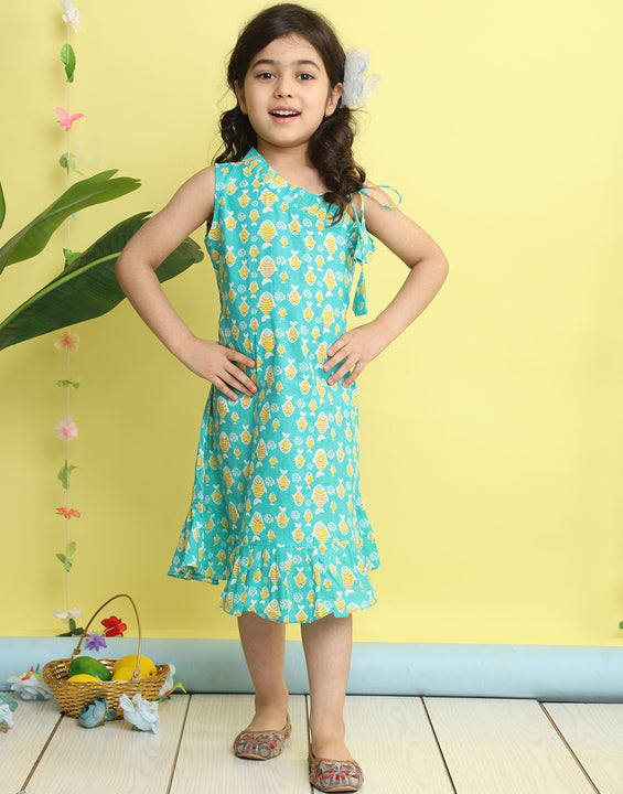 Green cotton fish printed sleeveless one shoulder dress
