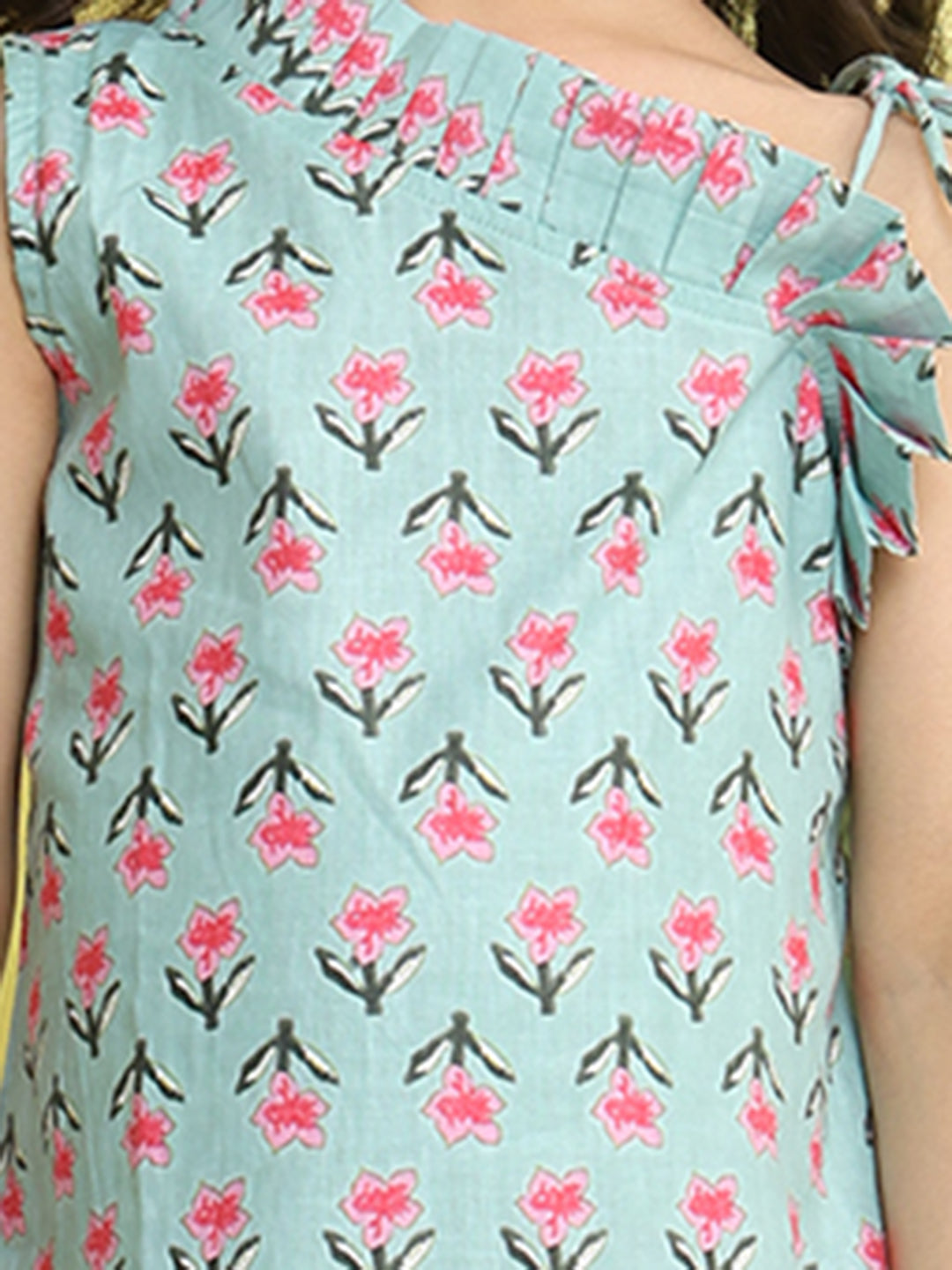 Green cotton floral printed sleeveless one shoulder dress