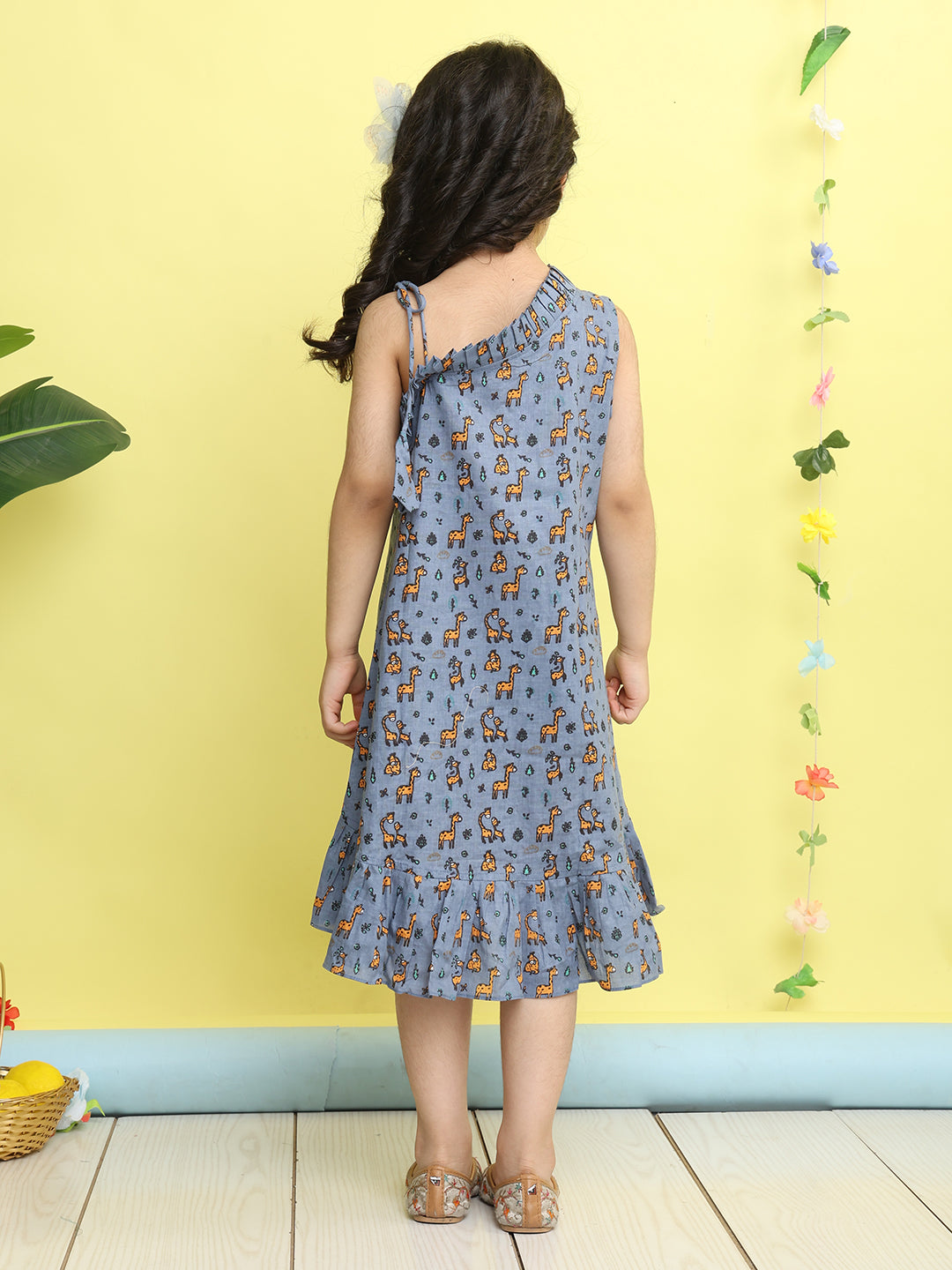 Grey cotton animal printed sleeveless one shoulder dress