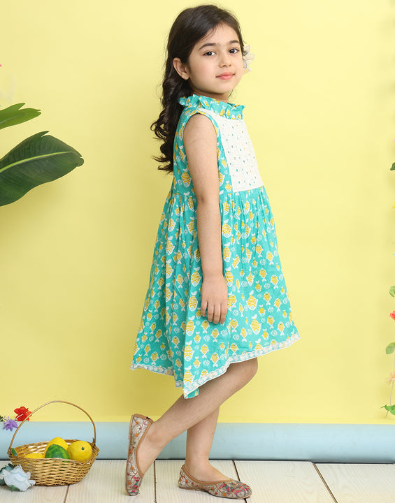 Green cotton fish printed with hakoba patch dress
