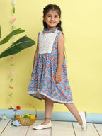 Blue pink floral printed with hakoba patch dress