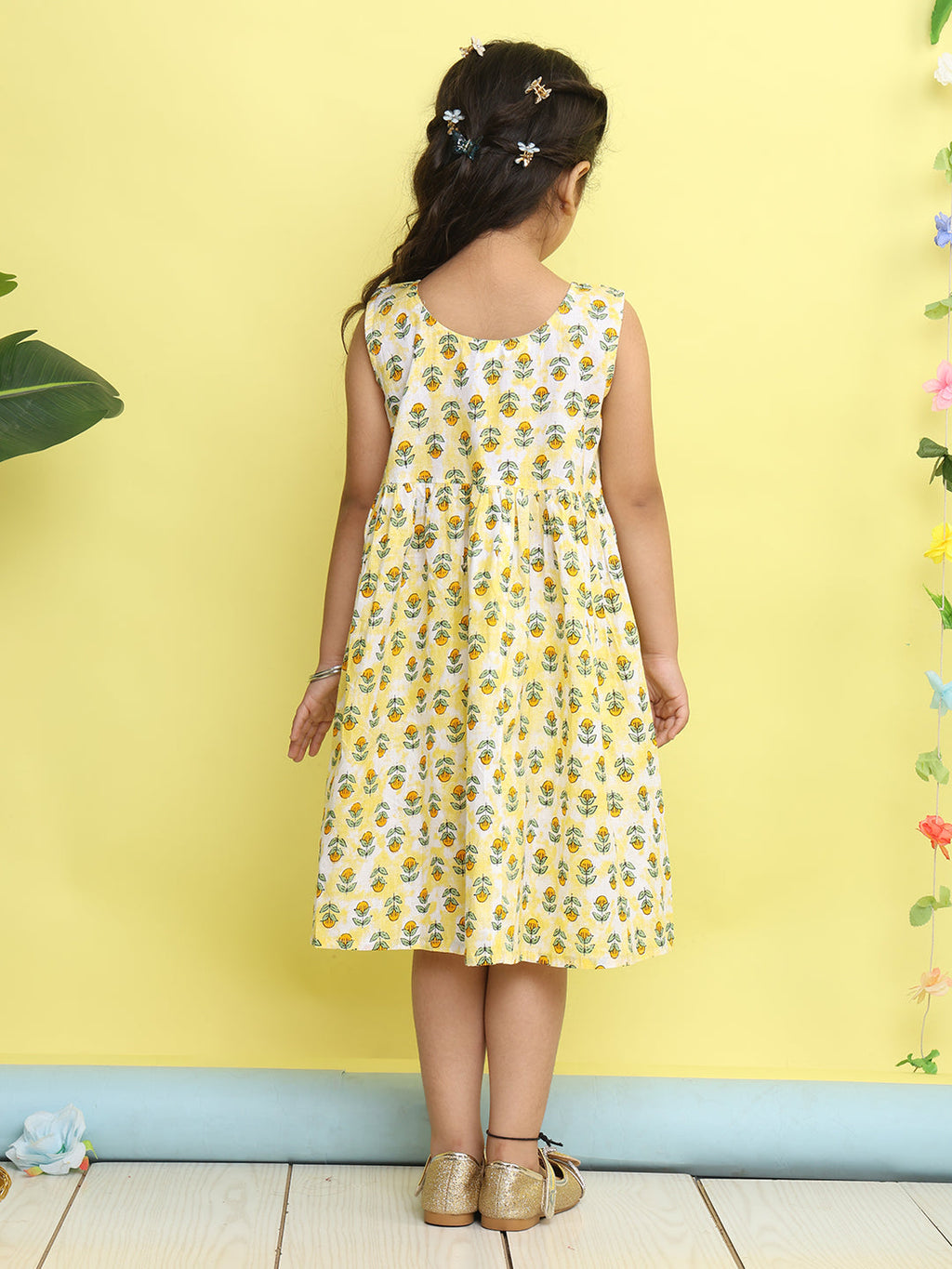 Yellow cotton floral printed Dress with sleeveless jacket