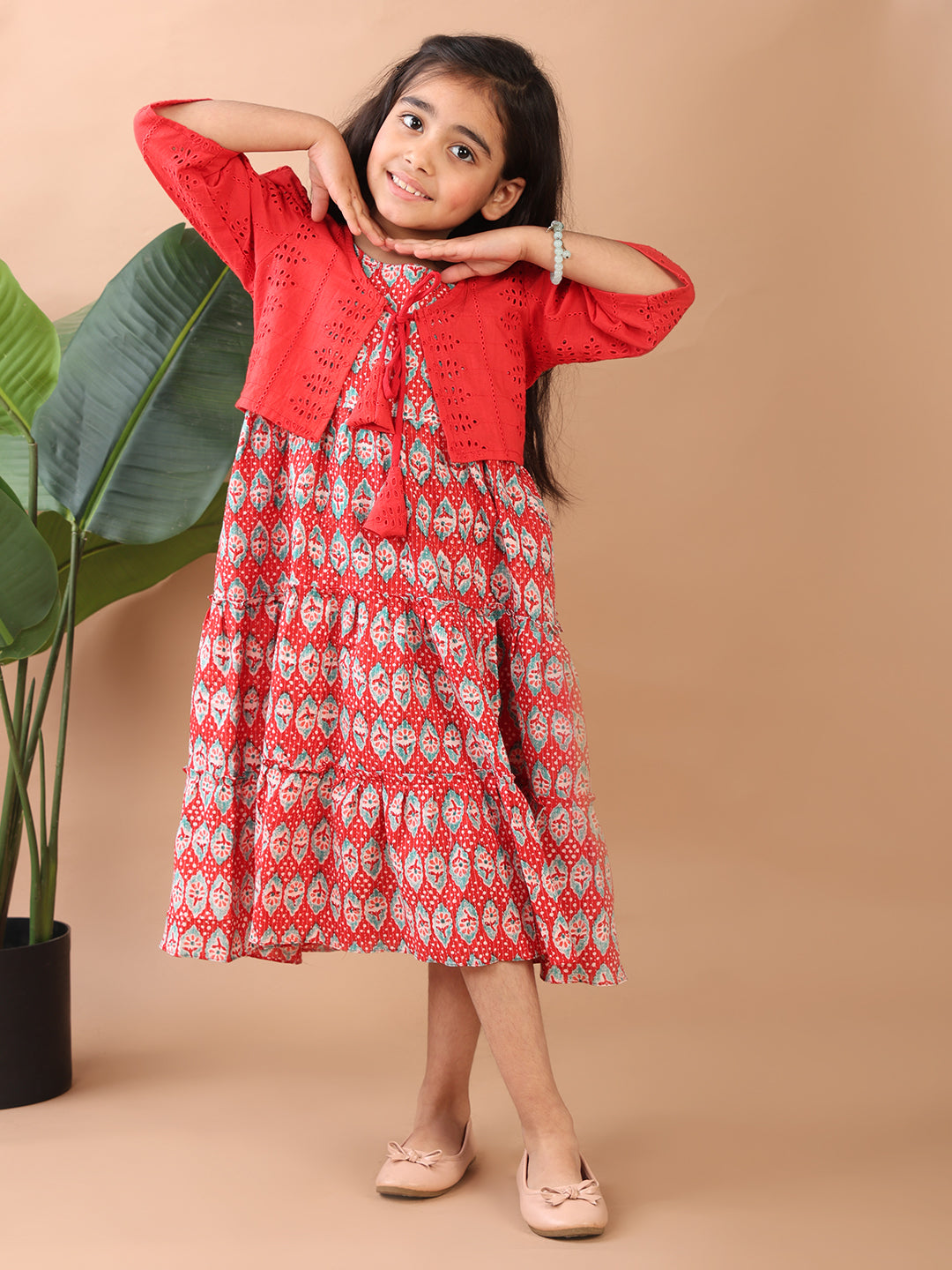 Red Printed sleeveless Katha Dress with red hakoba  jacket