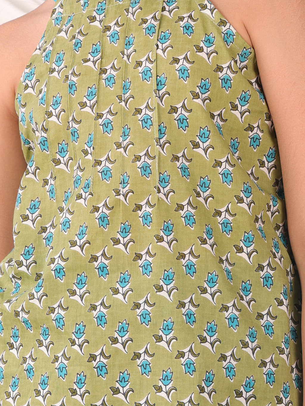 Green floral sleeveless tie on Kurti with Blue Dhoti