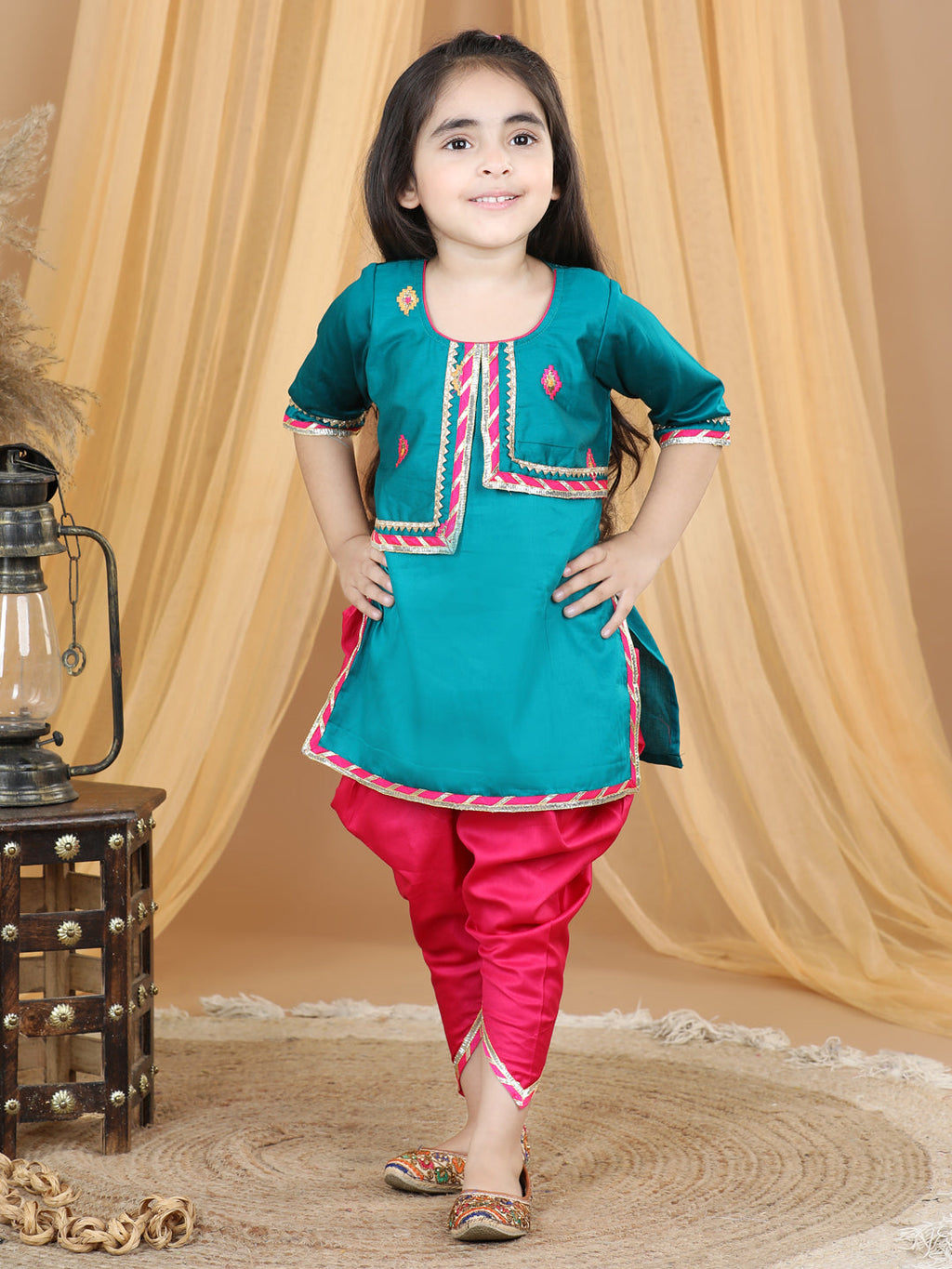 Green embroidered Gota Patti Detailed Kurta with dhoti
