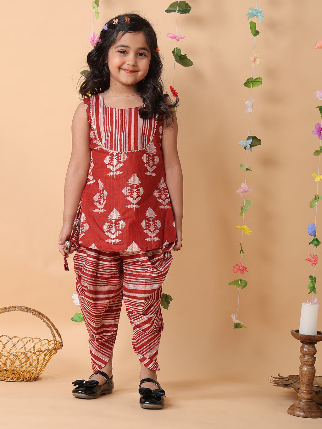 Red printed sleeveless kurti with Red dhoti