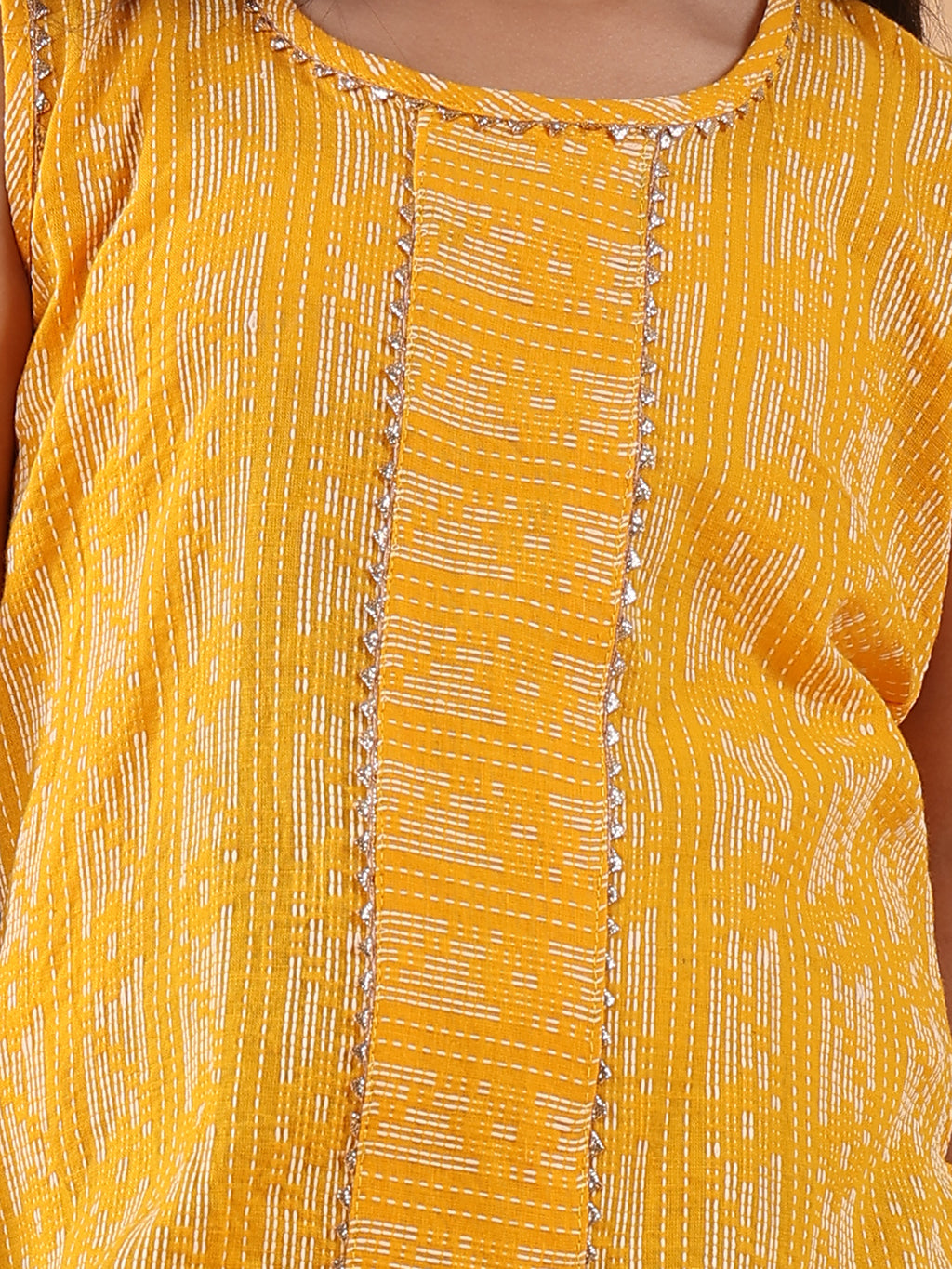 Yellow Katha sleeveless kurti with printed dhoti