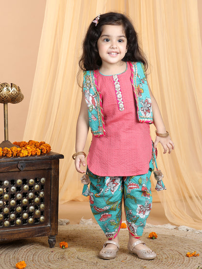 Floral printed dhoti and Jacket paired with Peach katha Kurti