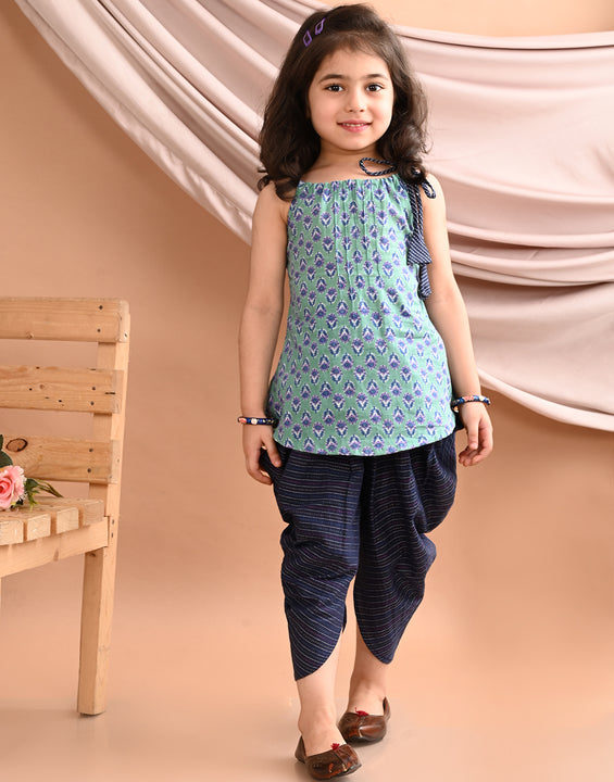 Blue Floral printed kurti with blue katha Dhoti