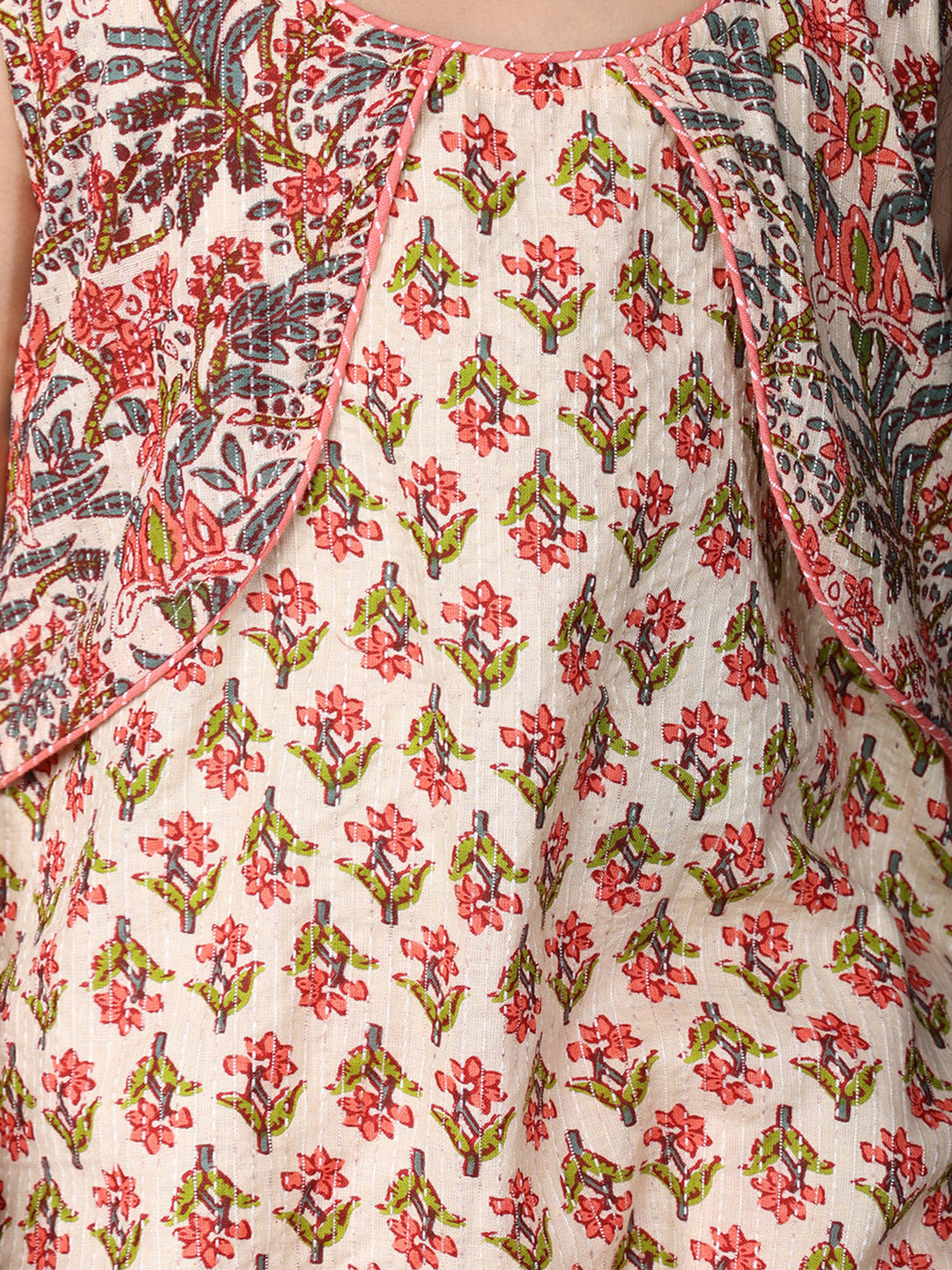 Peach Sleeveless Floral Printed Threadwork Detailed Kurti & Dhoti Set