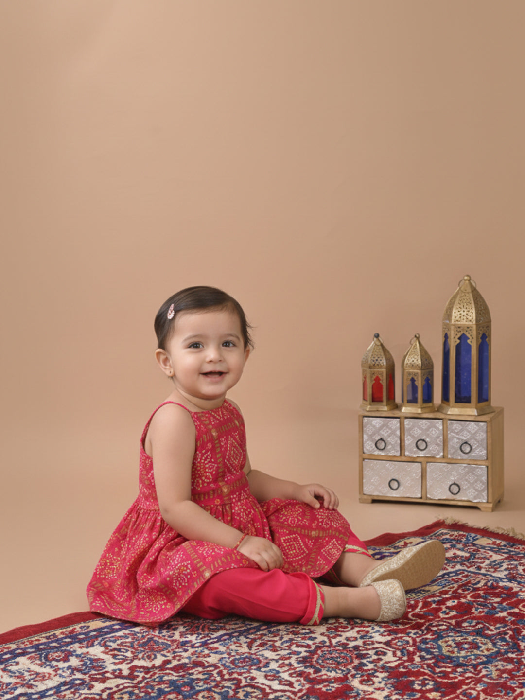 Pink Sleeveless  Bandhani Designed Kurta With Dhoti Set