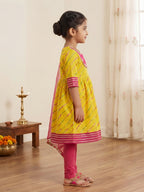 Kinder Kids Girls Kurta With Leggings and Dupatta