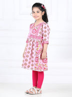 Pink flower printed lace detailed kurta with Pink Leggings