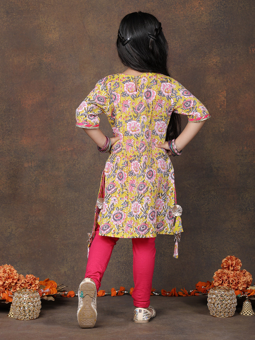Yellow 3/4 sleeves printed Kurti with Pink Leggings