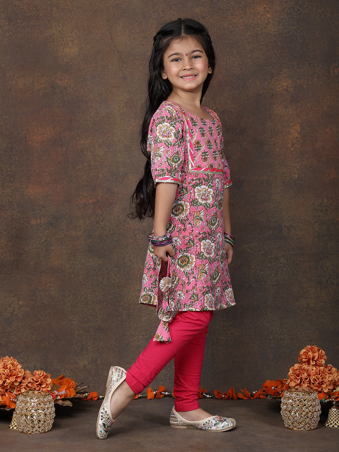 Pink 3/4 sleeves printed Kurti with Pink Leggings