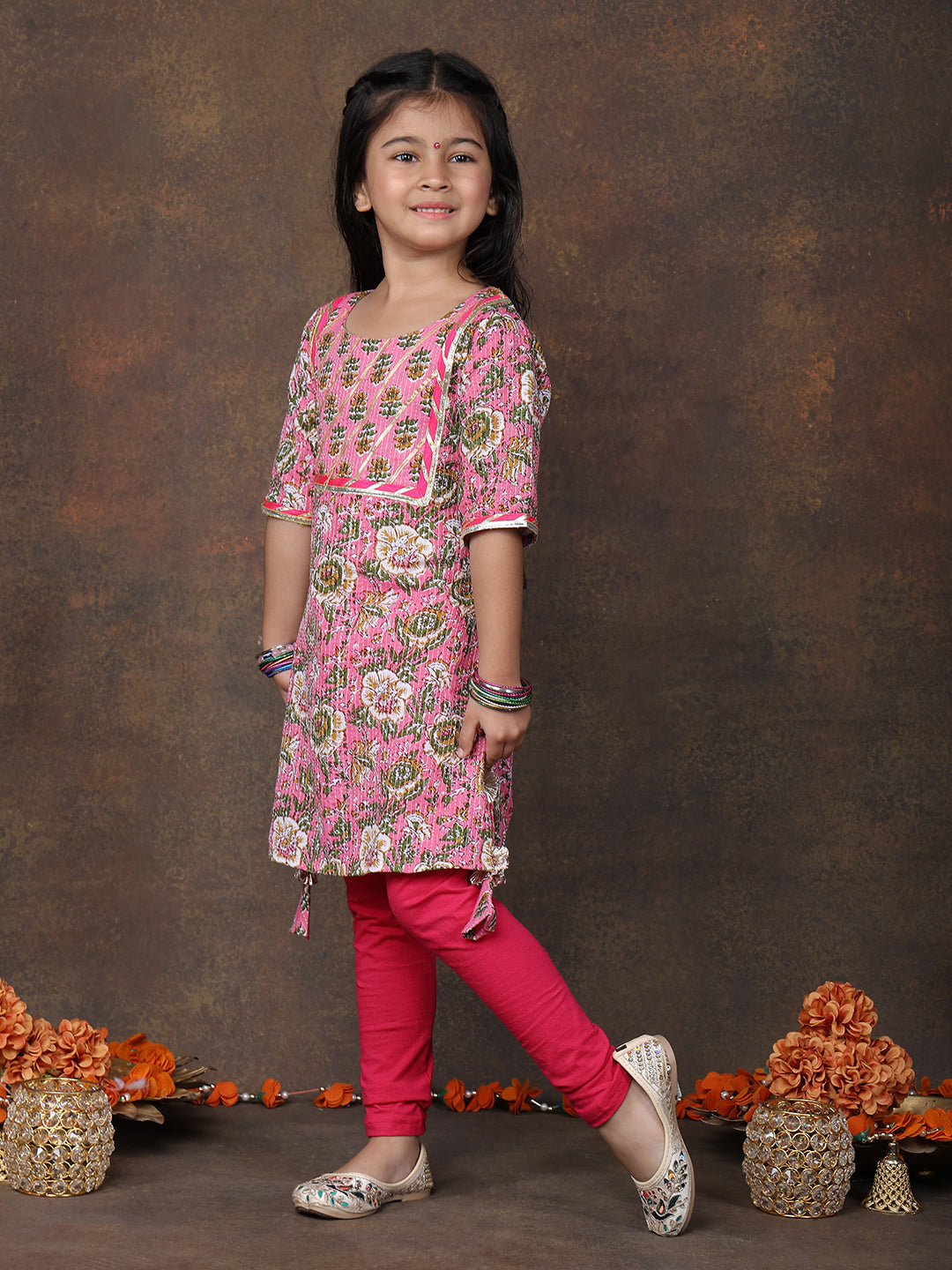 Pink 3/4 sleeves printed Kurti with Pink Leggings