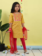 Yellow 3/4 sleeves printed cotton kurti  paired with Pink leggings with Dupatta