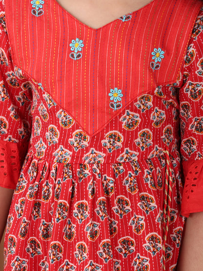 Red 3/4 sleeves embroidered cotton kurti with Red Leggings