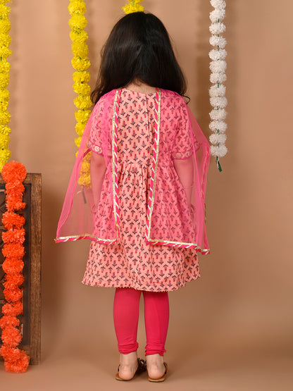 Pink  cotton  kurti with Pink leggings and dupatta