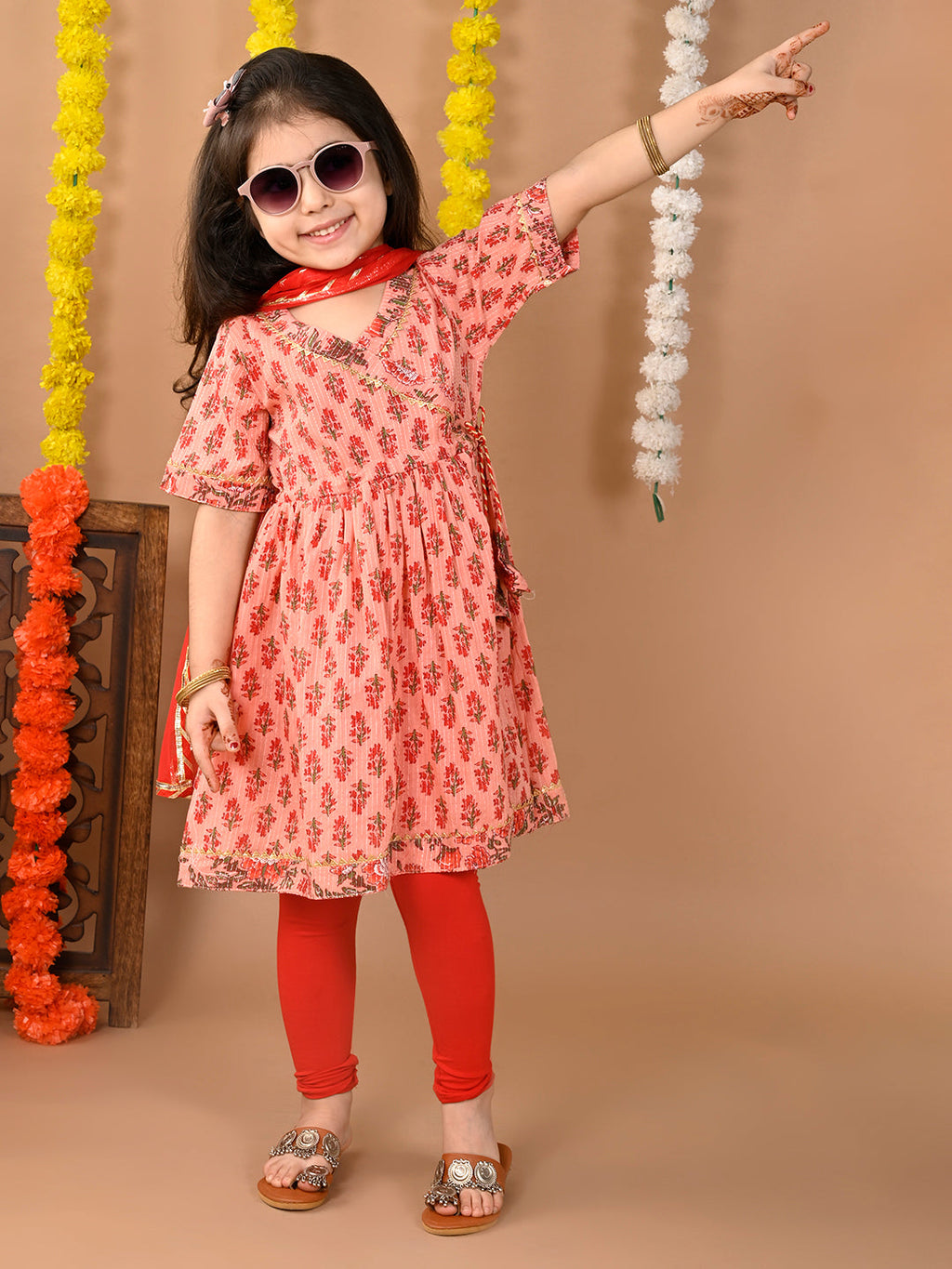 Peach cotton  kurti with Red leggings and dupatta