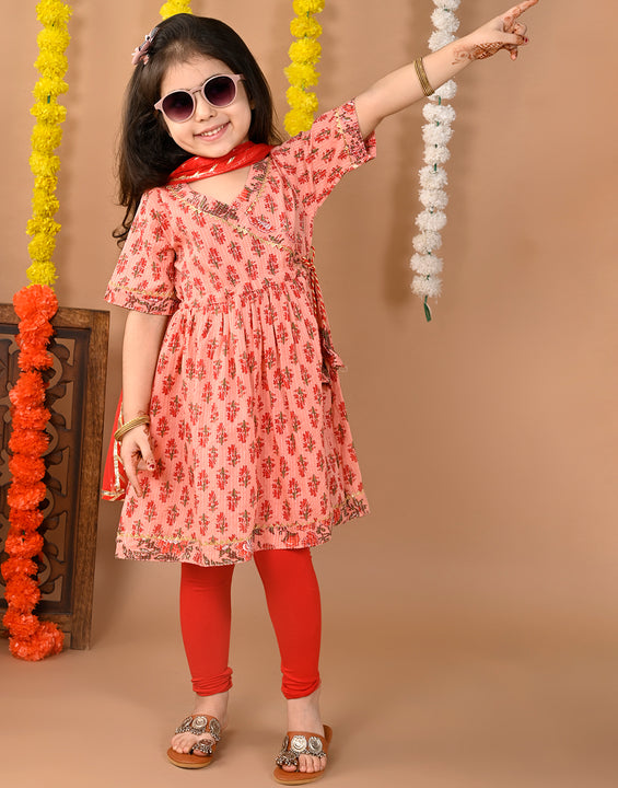 Peach cotton  kurti with Red leggings and dupatta