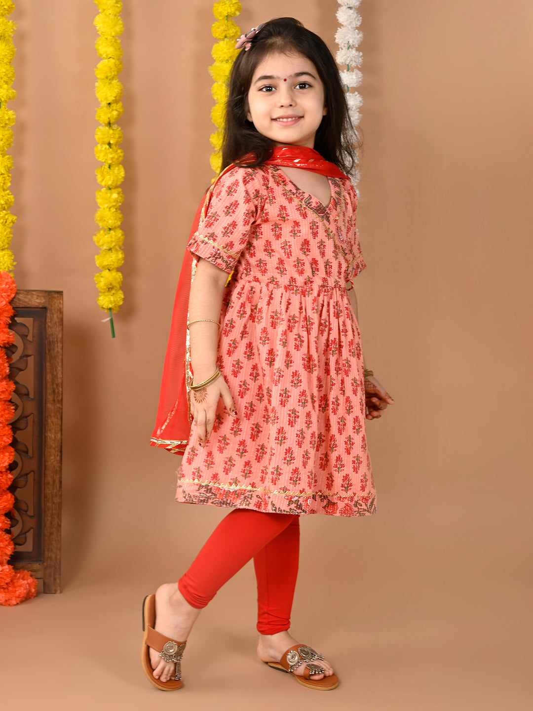 Peach cotton  kurti with Red leggings and dupatta