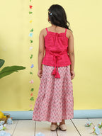 Pink sleeveless tie on hakoba top with light Pink floral printed Skirt