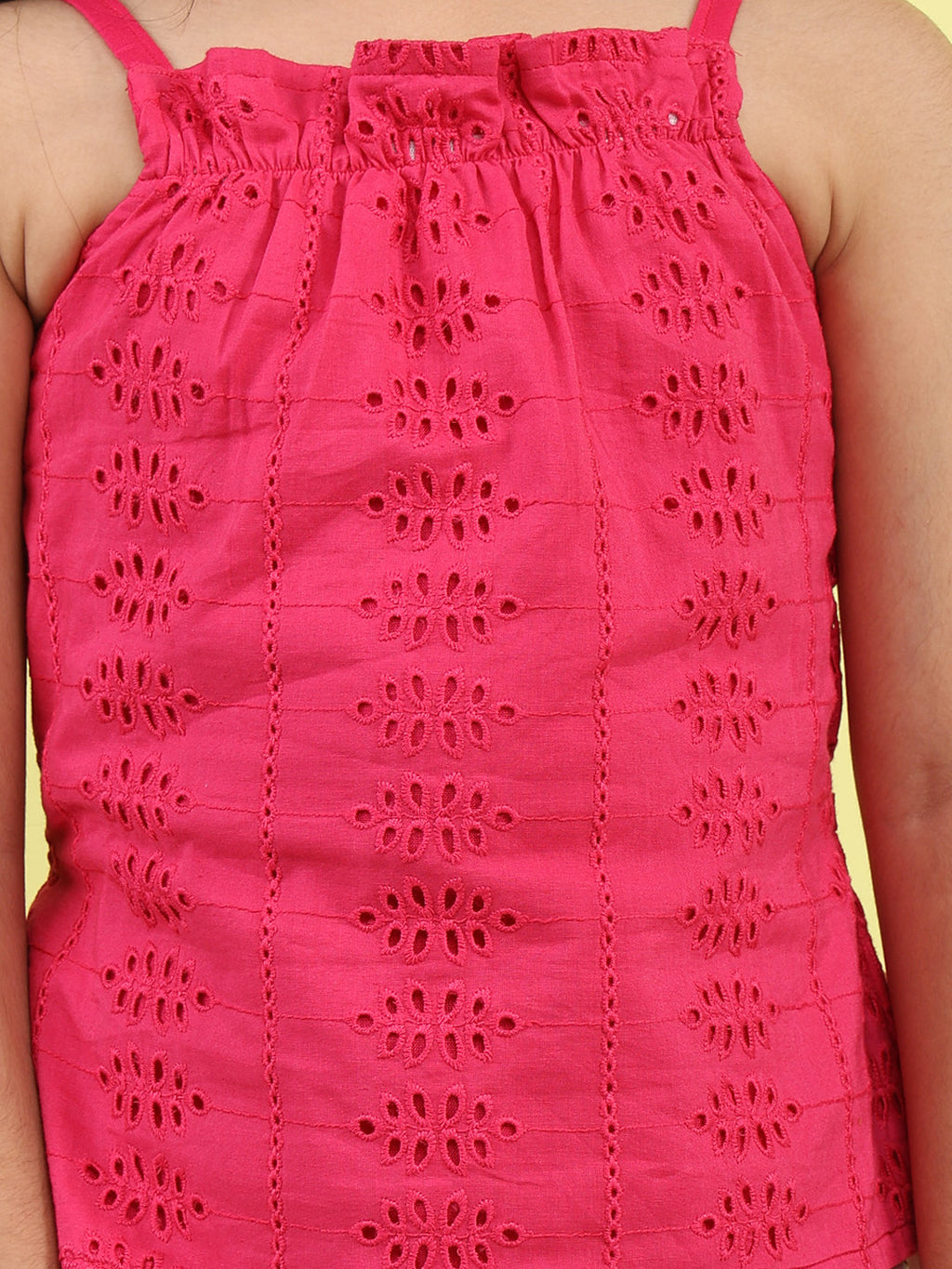 Pink sleeveless tie on hakoba top with light Pink floral printed Skirt
