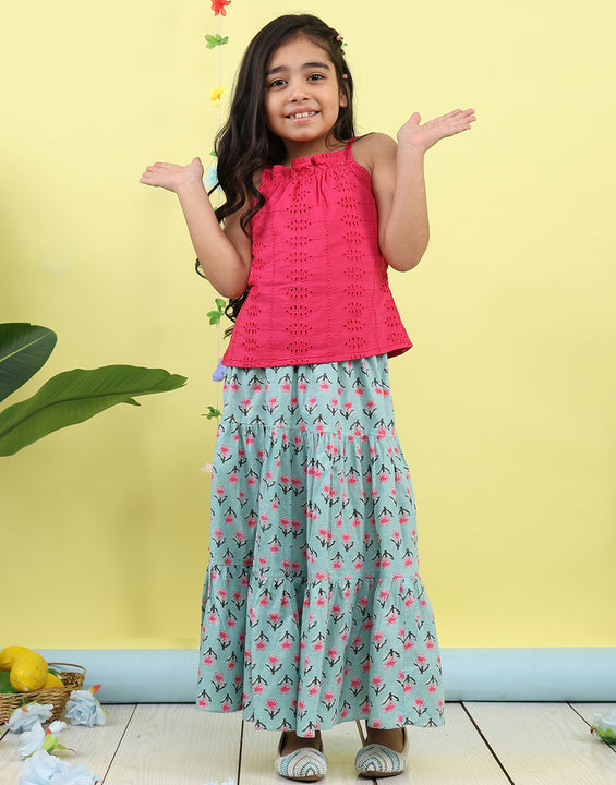 Pink sleeveless tie on hakoba top with Green floral printed Skirt