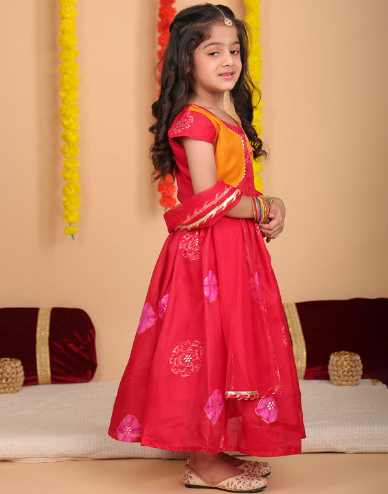 Red Short Sleeves Kota Printed lehenga with dupatta