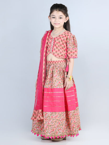 Girls Pink Floral Printed Ready to Wear Lehenga Choli with Dupatta