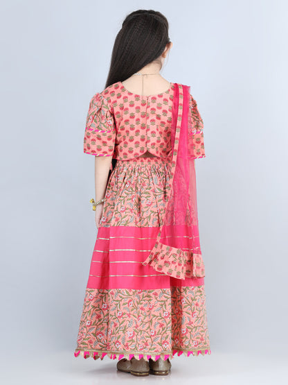 Girls Pink Floral Printed Ready to Wear Lehenga Choli with Dupatta