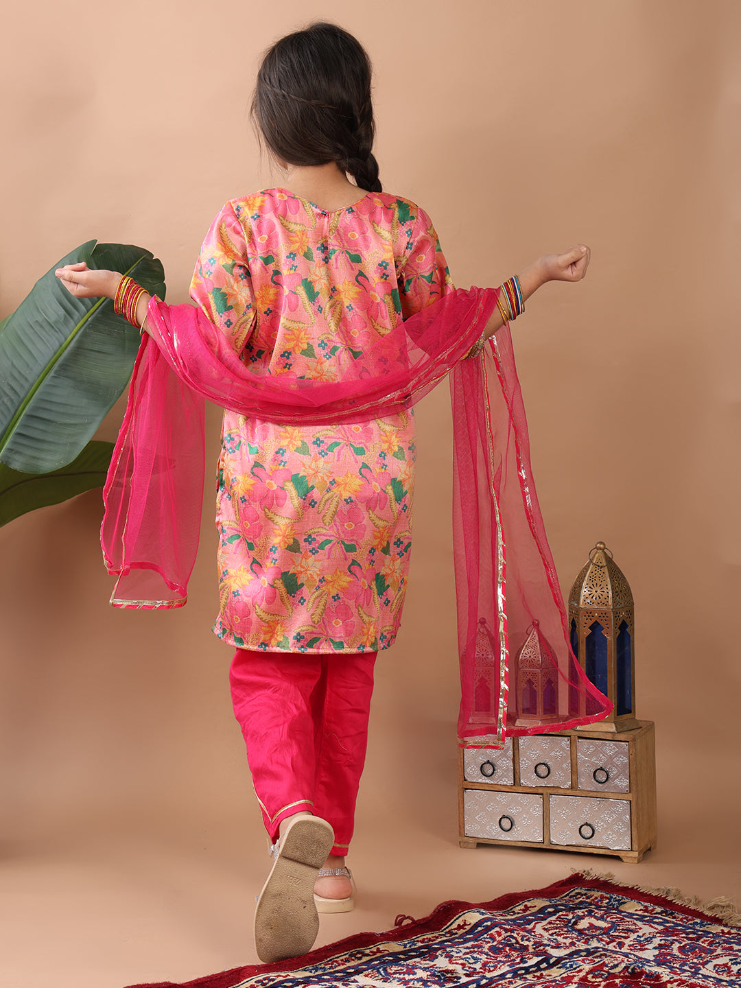 Pink 3/4 sleeves printed Kurti with pink Plazo pant and dupatta