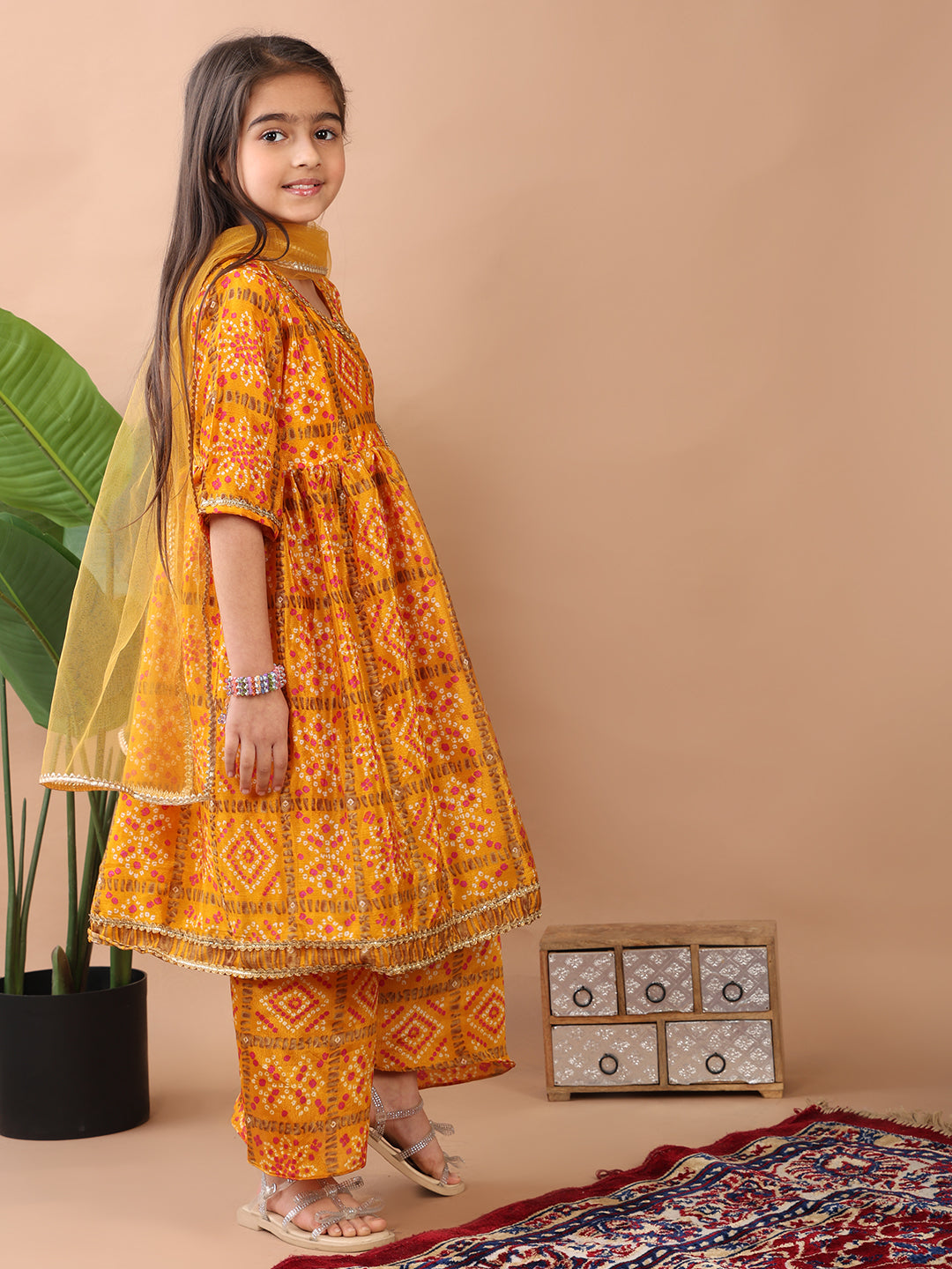 Yellow 3/4 sleeves Floral printed Kurti with pant and dupatta